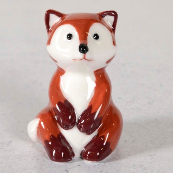 FOXES Mini Ceramic Salt & Pepper Shakers Stoneware NWT - Picture 3 of 4